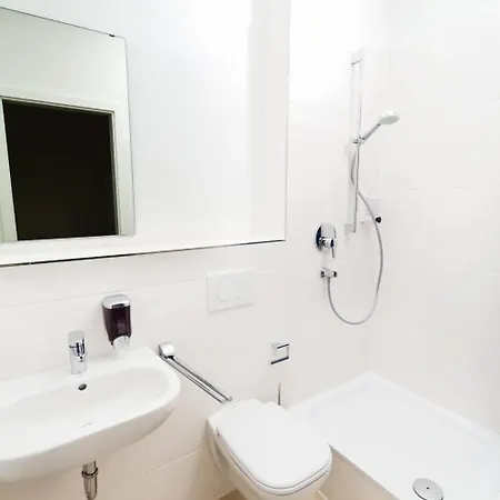 Orchidea Aparthotel 3*